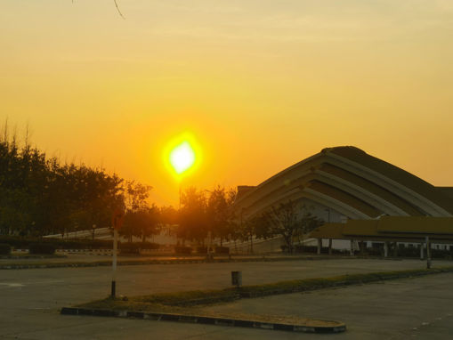 รูปภาพของ สร้างใหม่ สร้างได้ สร้างต่อไป